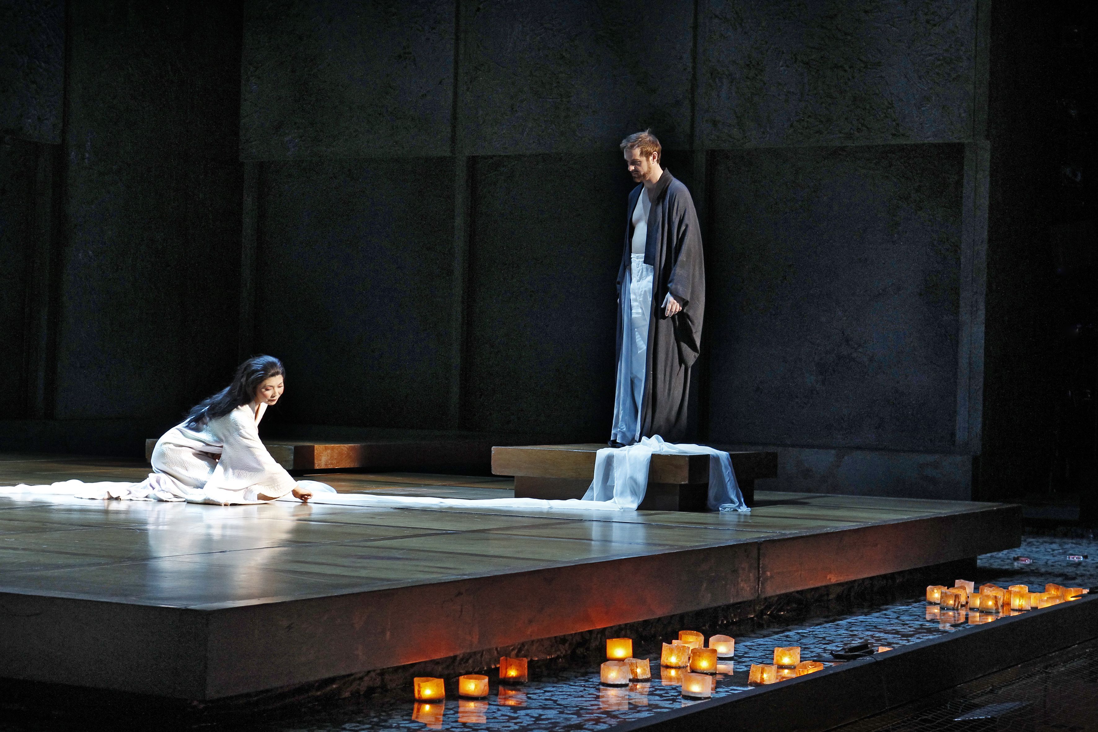 Pinkerton and Cio-Cio-San in the opera Madama Butterfly